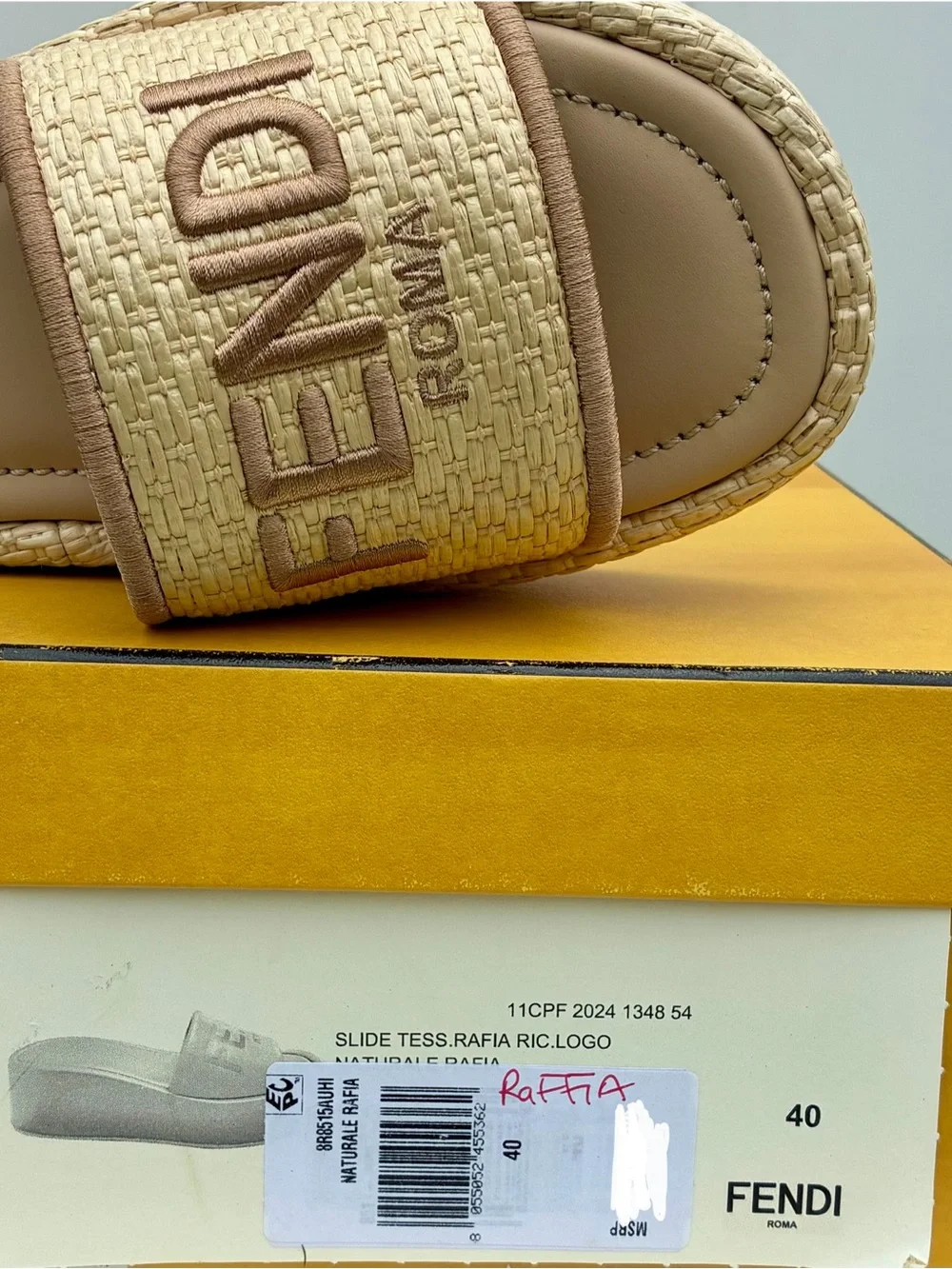 FENDI SUNSHINE NATURAL RAFFIA PLATFORM SLIDE SANDALS EMBROIDERED LOGO SZ 40 NEW